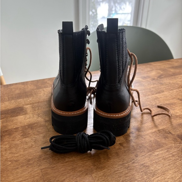 Marc Fisher LTD Izzie genuine shearling lug sole boot - Picture 2 of 3